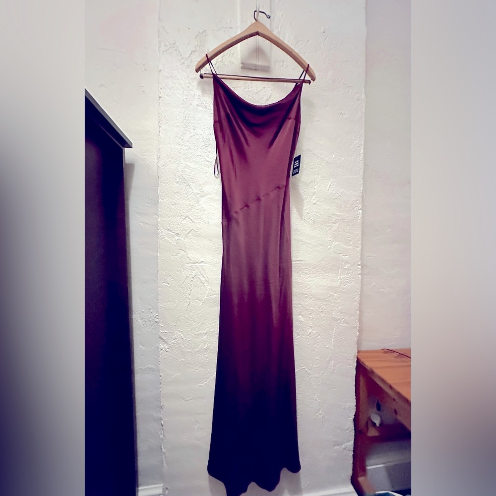 Gorgeous Satin Burgundy Evening Gown
